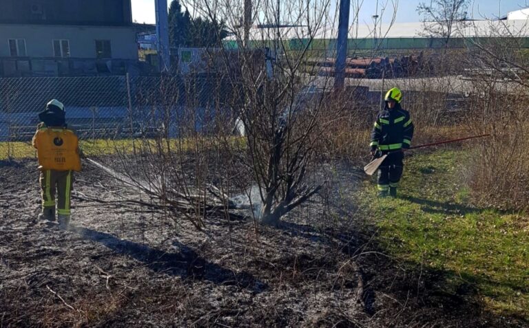 Travniški požar v Zgornjih Jaršah