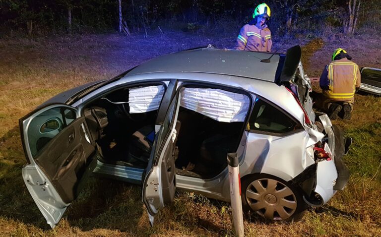 Trk dveh osebnih vozil in tovornjaka na AC med Domžalami in Krtino