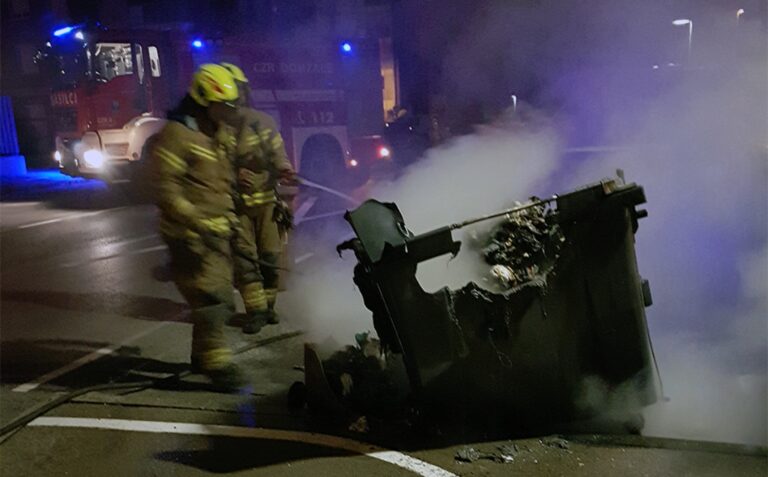 Zagorela vsebina v komunalnega zabojnika