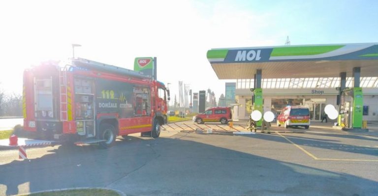 Na bencinskem servisu na Viru prišlo do razlitja goriva